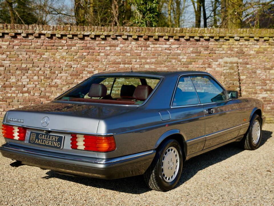 Bild 24/50 von Mercedes-Benz 500 SEC (1989)