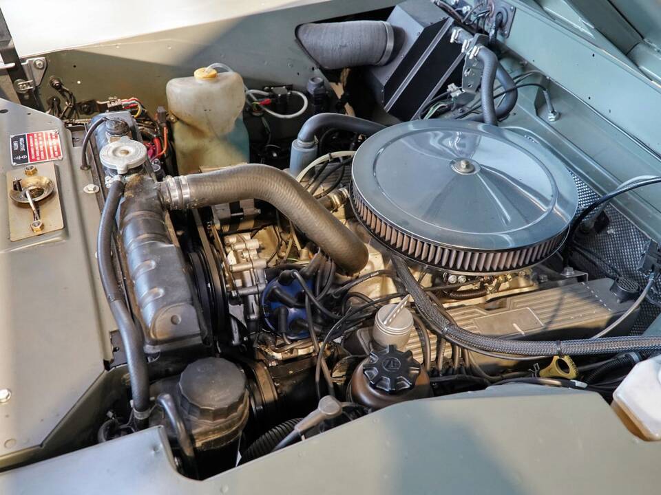 Bild 22/49 von Land Rover 109 (1982)