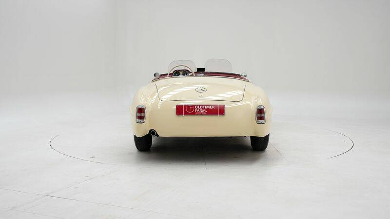 Image 7/15 de Mercedes-Benz 190 SL (1962)