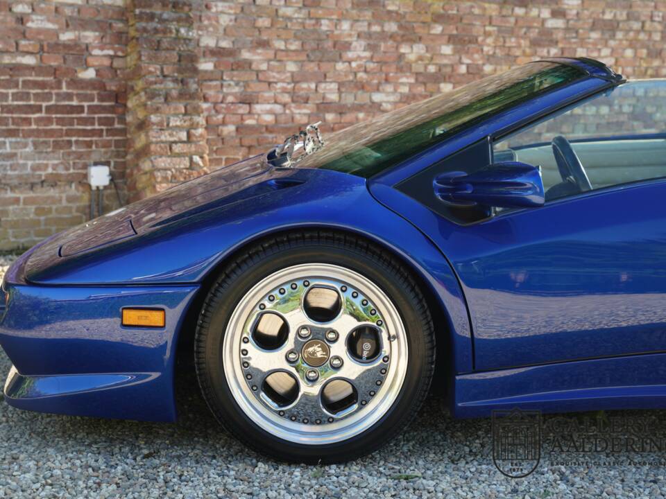 Obraz 12/50 pojazdu Lamborghini Diablo VT Roadster (1996)