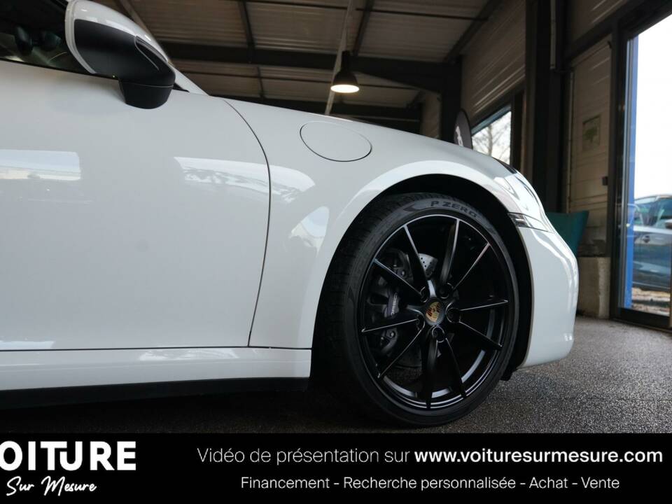 Image 32/40 of Porsche 911 Carrera (2021)