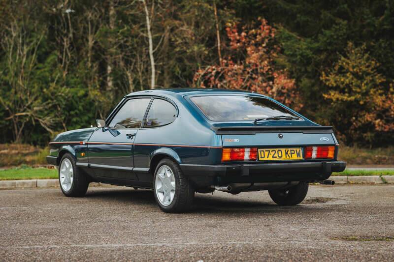 Bild 8/9 von Ford Capri 2,8i (1987)