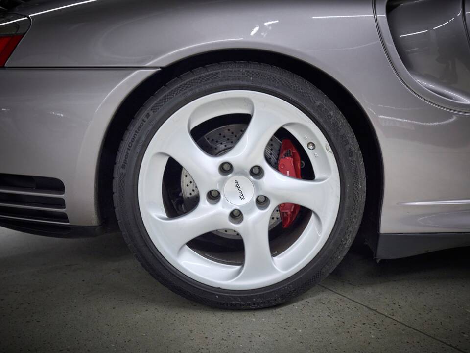 Image 26/98 of Porsche 911 Turbo (2000)