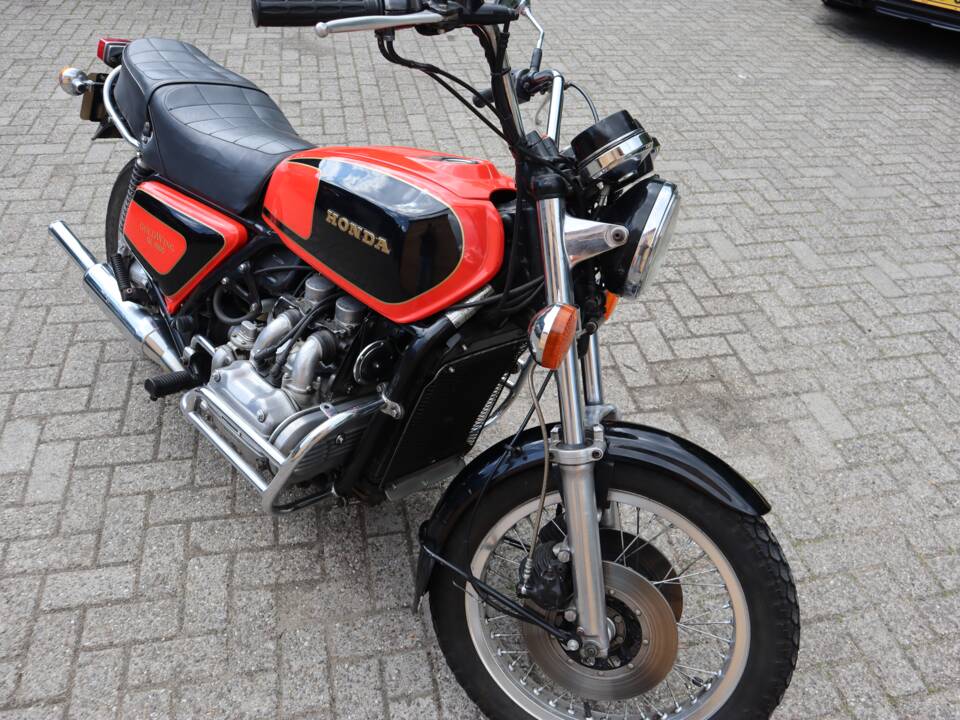 Immagine 8/50 di Honda GL 1000 Gold Wing (1976)