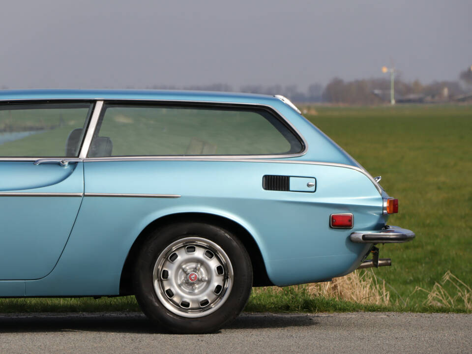 Image 20/39 of Volvo 1800 E (1972)