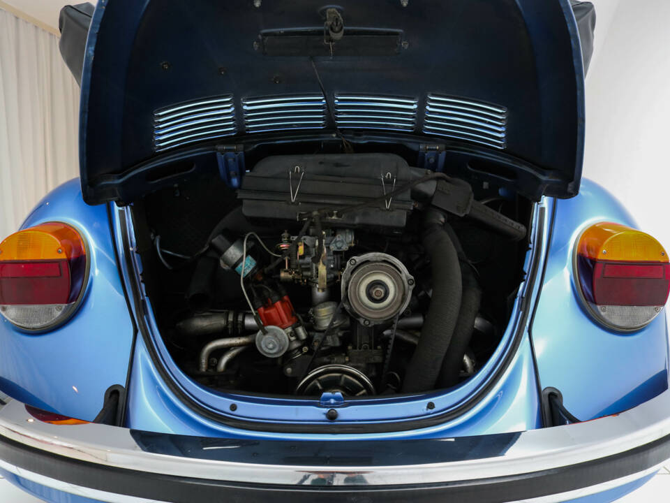 Bild 16/19 von Volkswagen Käfer 1303 LS (1978)