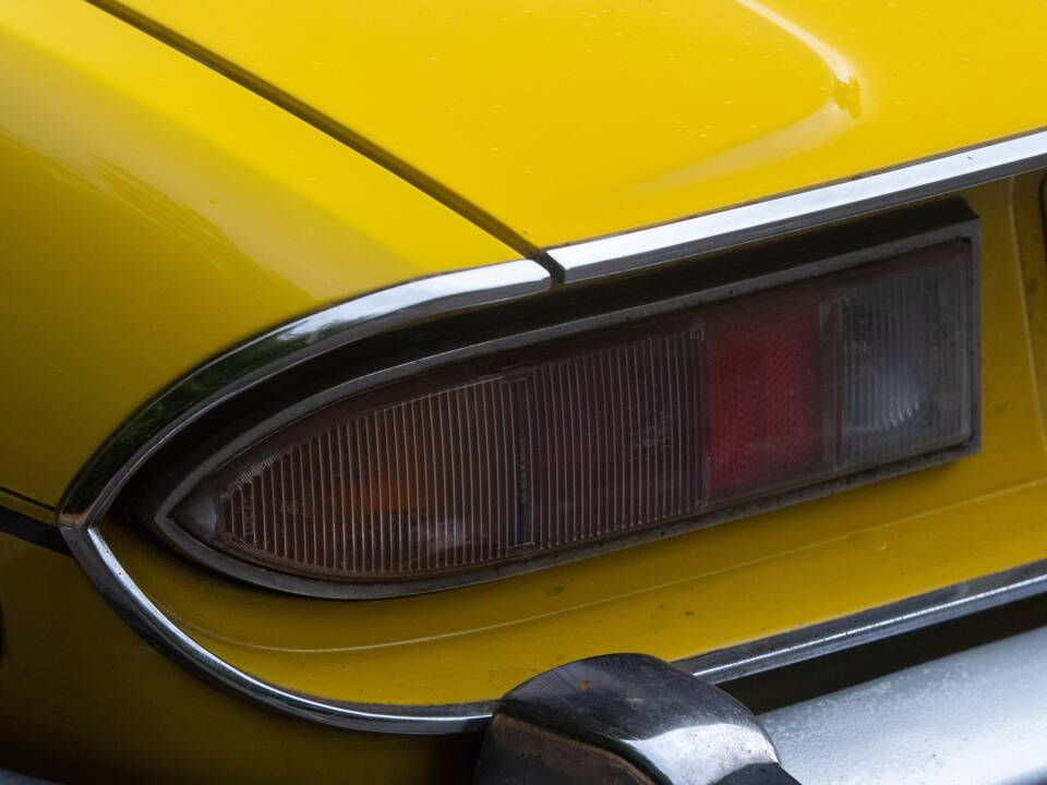 Obraz 15/50 pojazdu Triumph Stag (1975)