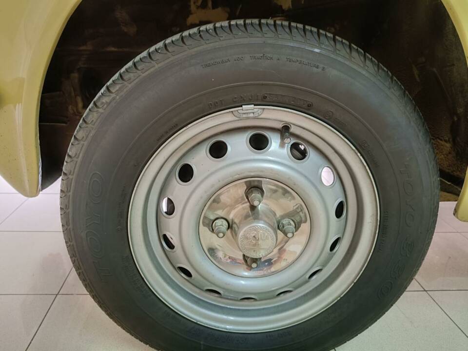 Immagine 13/50 di Alfa Romeo Giulia Nuova Super 1300 (1975)