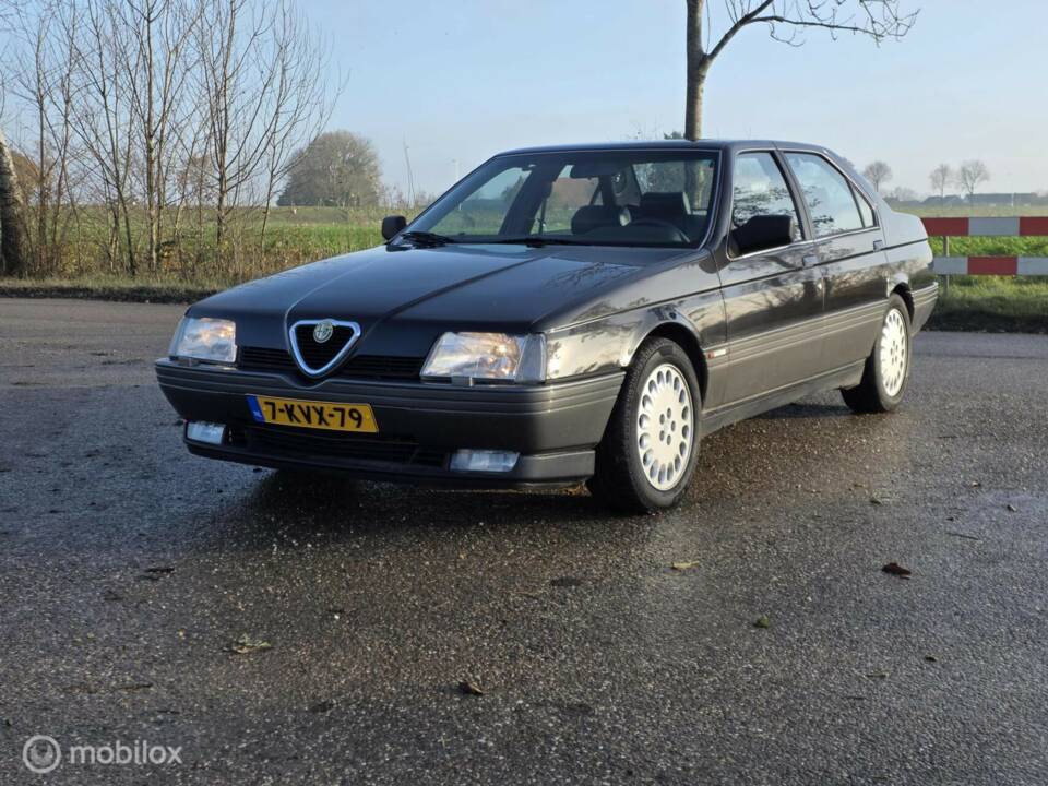 Bild 10/42 von Alfa Romeo 164 2.0i V6 Turbo (1992)