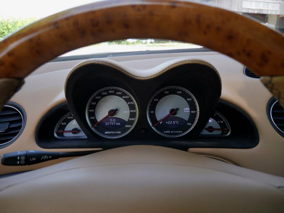 Bild 18/40 von Mercedes-Benz SL 65 AMG (2005)