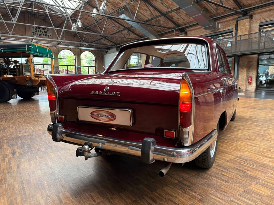 Image 9/36 of Peugeot 404 (1972)