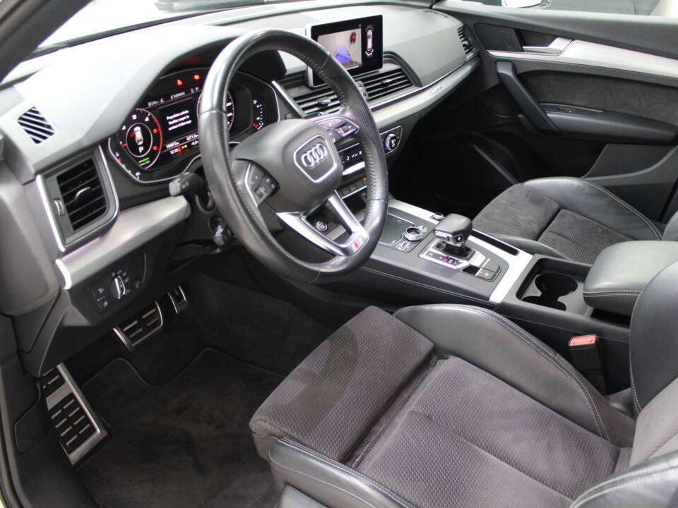 Image 3/17 of Audi SQ5 TDI (2018)