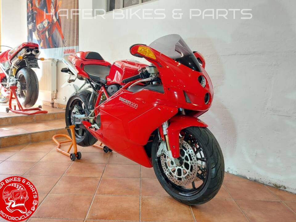 Image 1/5 of Ducati DUMMY (2005)
