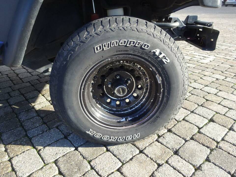 Immagine 11/42 di Jeep Wrangler SE 2.5 (1997)