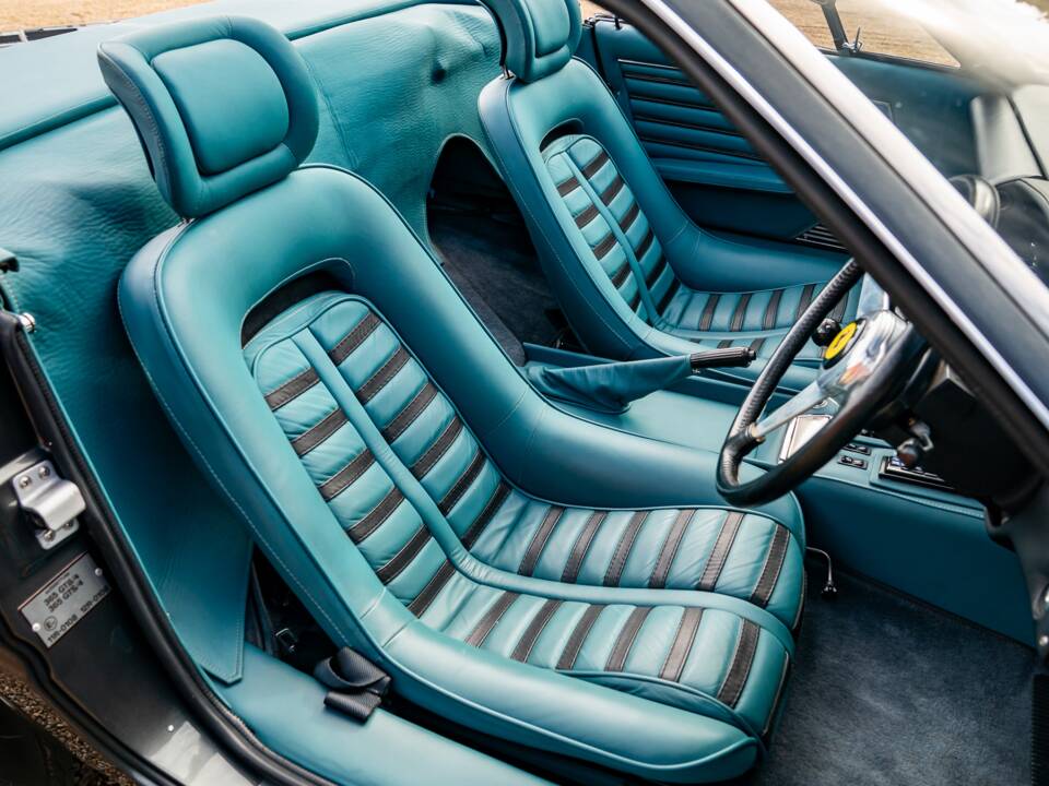 Imagen 21/32 de Ferrari 365 GTB&#x2F;4 Daytona (1973)