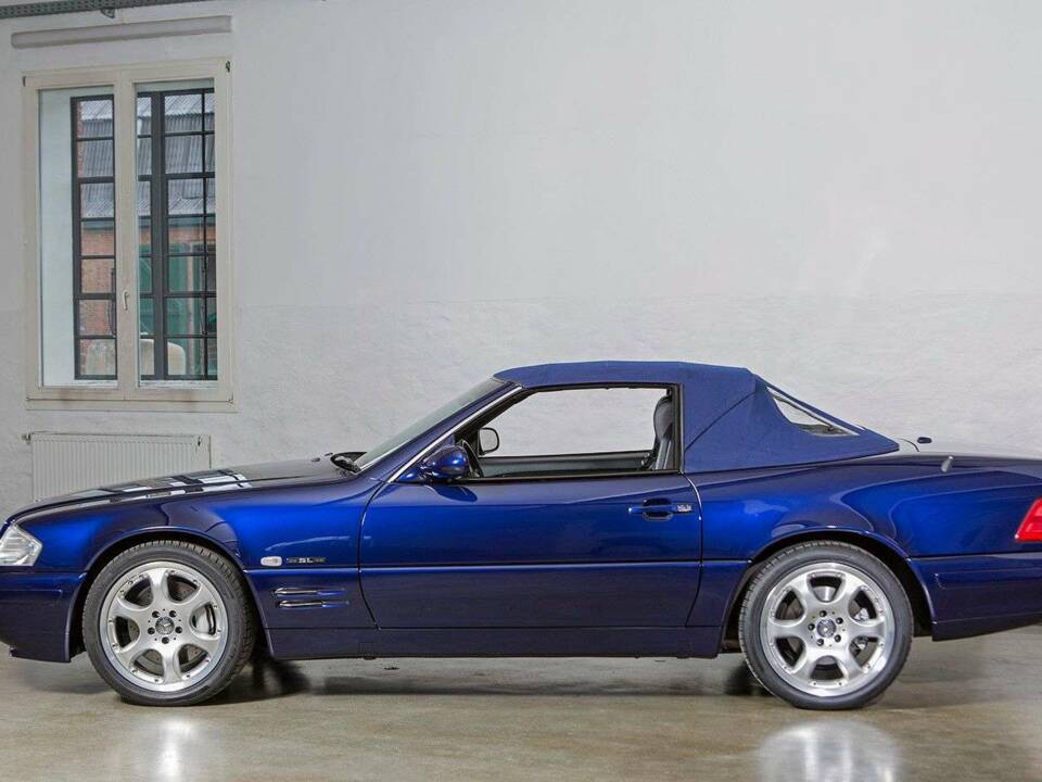 Image 16/36 de Mercedes-Benz SL 320 "Final Edition" (2000)