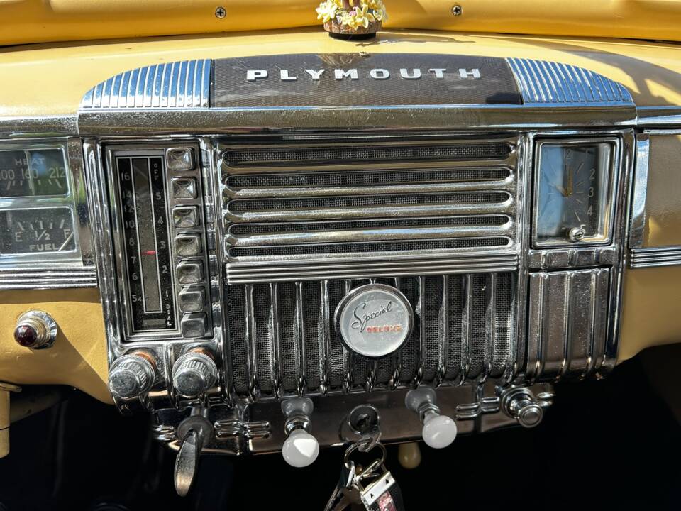 Bild 55/78 von Plymouth Special Deluxe (1948)