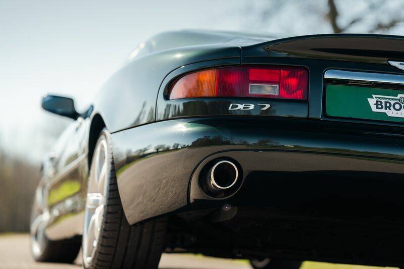 Afbeelding 8/43 van Aston Martin DB 7 GTA (2003)