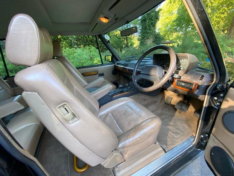 Image 15/50 de Land Rover Range Rover Classic CSK (1991)