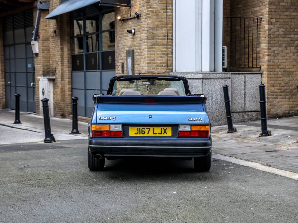 Image 12/34 of Saab 900 Turbo S 16V (1992)