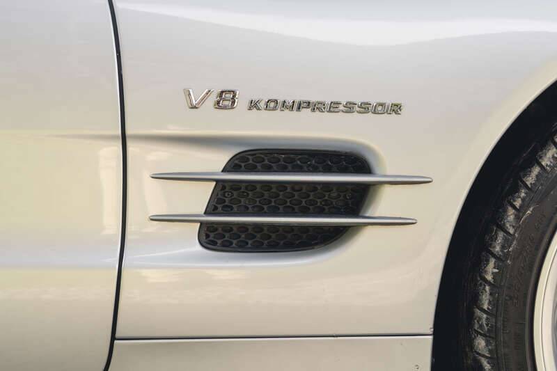 Image 27/50 de Mercedes-Benz SL 55 AMG (2006)