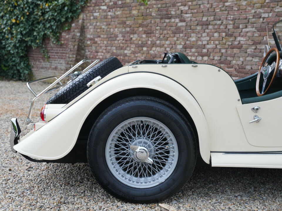 Image 30/50 of Morgan 4&#x2F;4 1800 (1994)