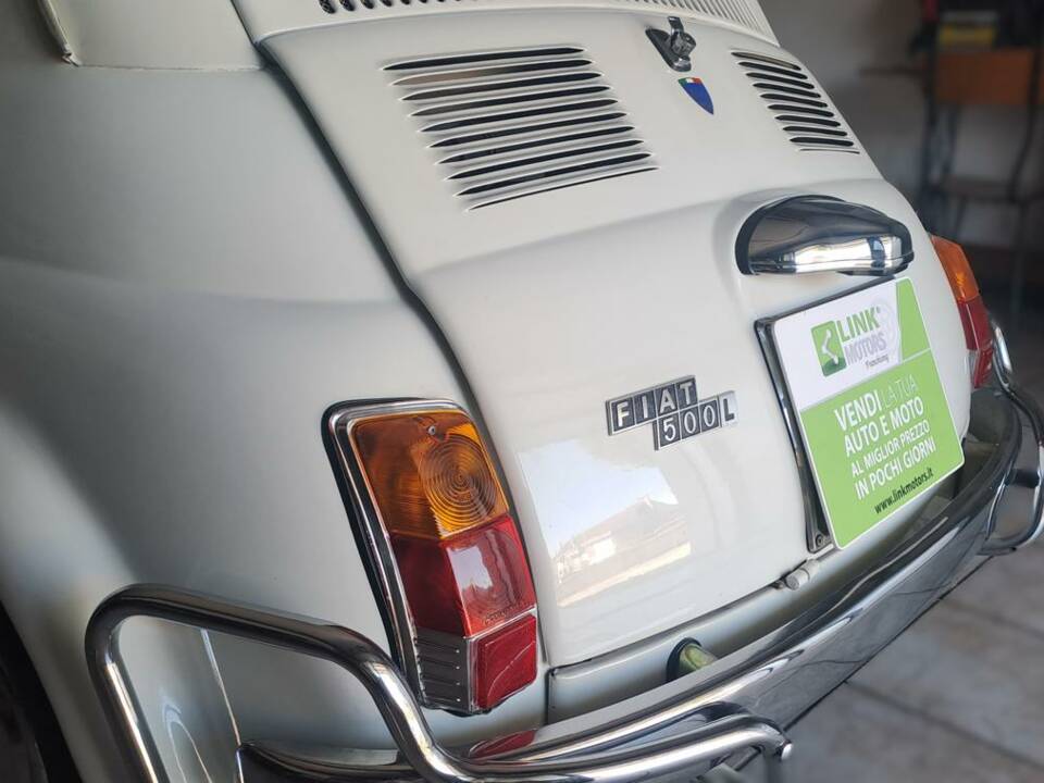 Image 30/31 of FIAT 500 L (1972)