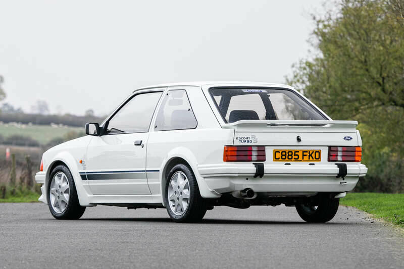 Imagen 3/29 de Ford Escort turbo RS (1986)