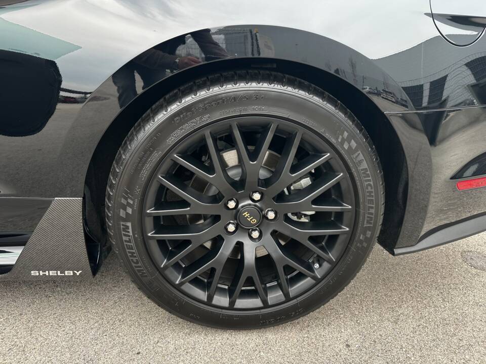 Image 43/44 of Ford Shelby GT/H (2017)