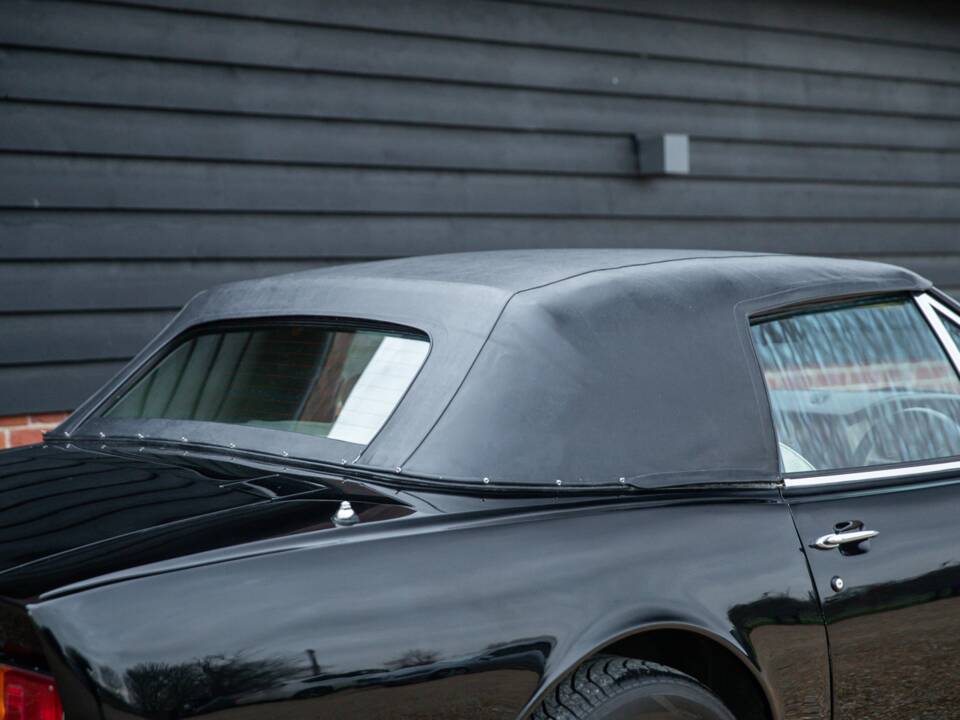 Bild 22/59 von Aston Martin V8 EFi Volante (1988)