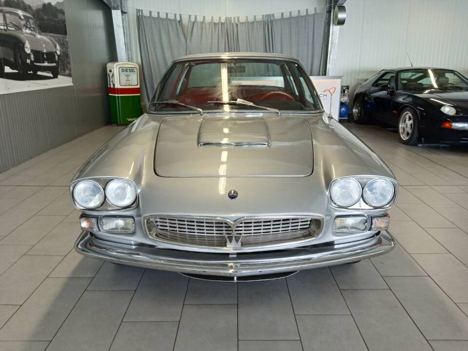 Image 3/15 de Maserati Quattroporte 4200 (1966)