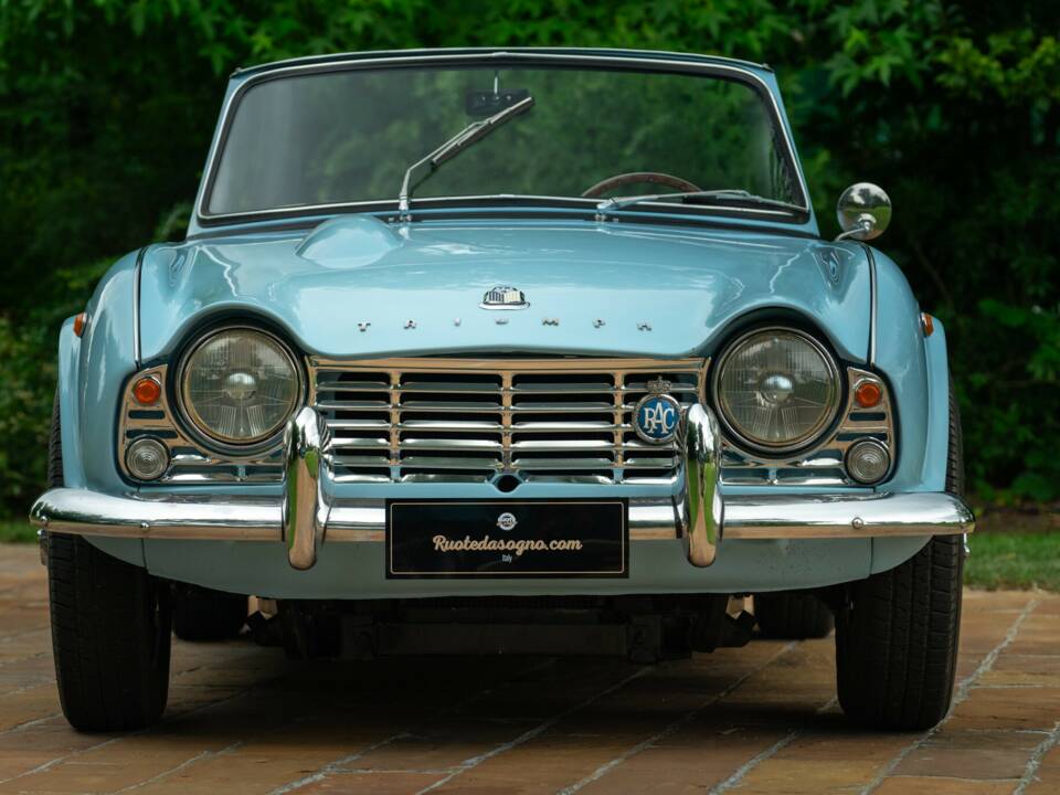 Imagen 2/50 de Triumph TR 4 (1963)