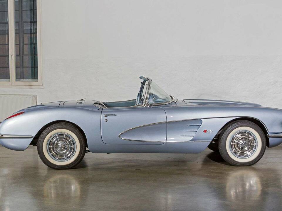 Bild 2/20 von Chevrolet Corvette (1959)