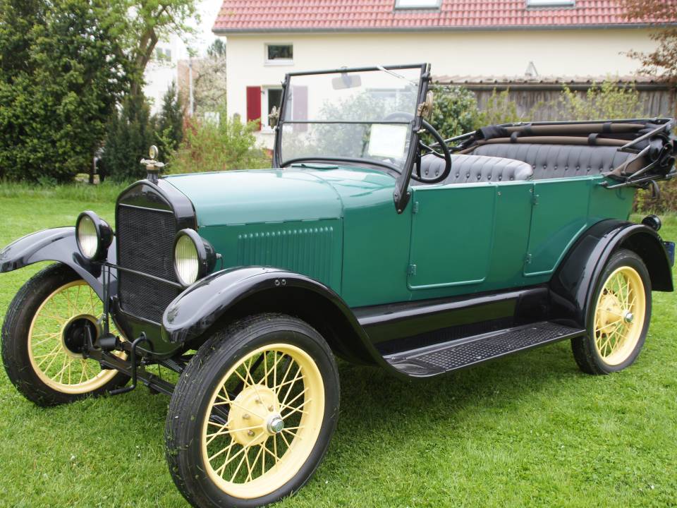 Image 2/13 de Ford Modell T Touring (1927)
