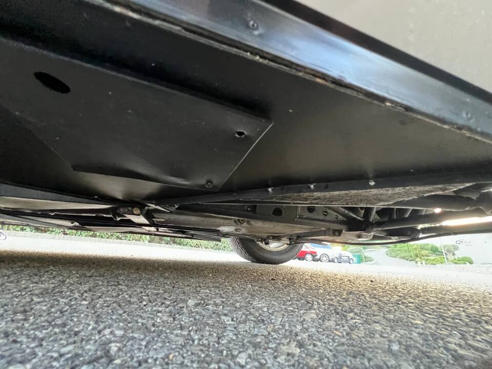 Image 40/73 of Lamborghini Countach LP 400 S (1980)