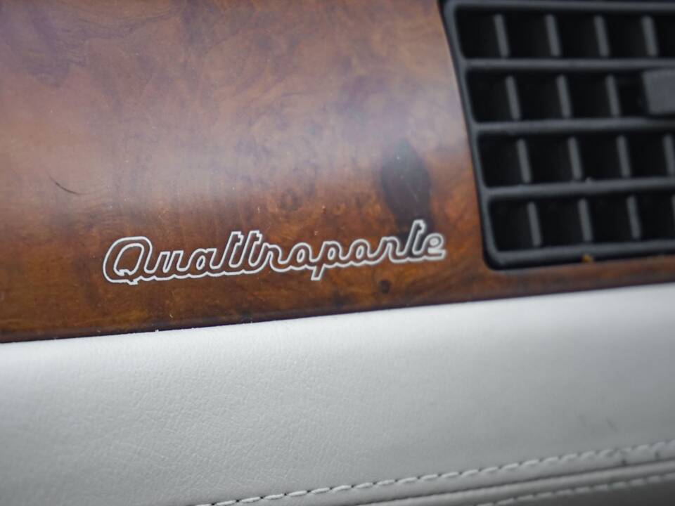 Image 17/43 of Maserati Quattroporte 3.2 Evoluzione (1999)