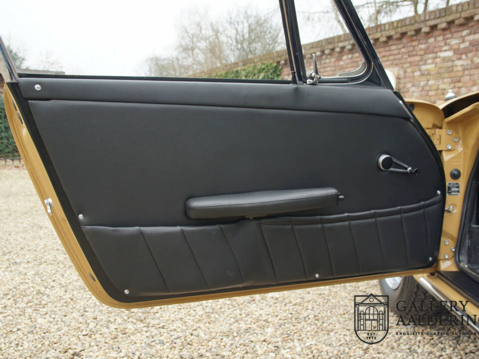 Image 34/50 of Porsche 911 2.0 (1965)