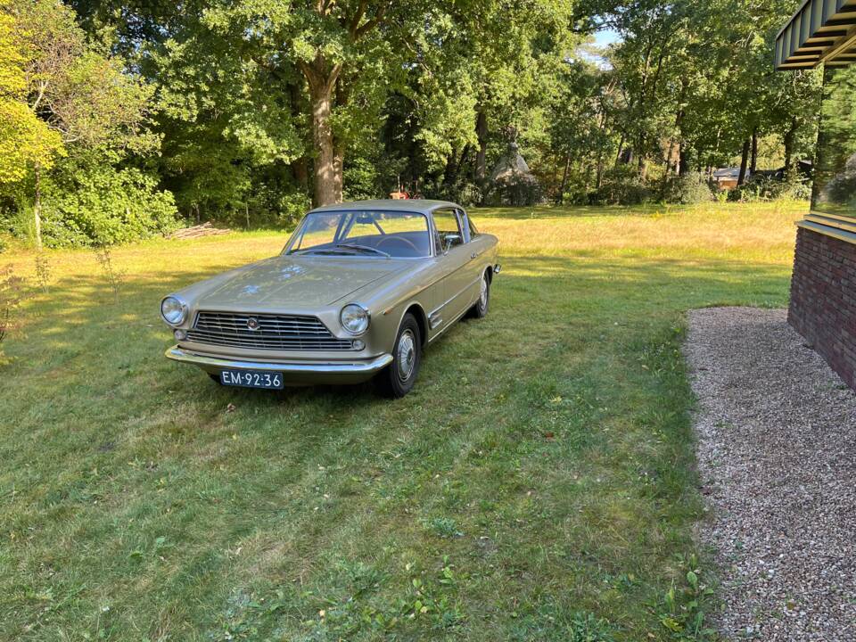 Image 5/28 of FIAT 2300 S Coupe (1965)