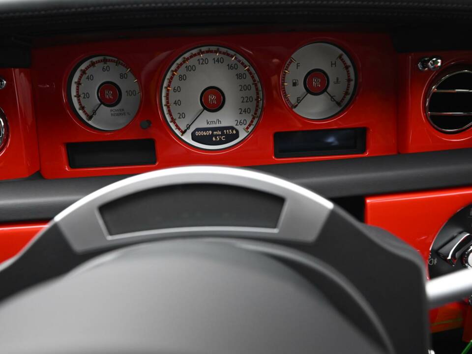 Image 37/50 of Rolls-Royce Phantom VII (2016)