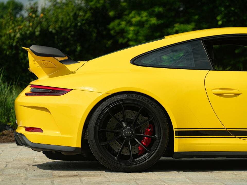 Bild 25/50 von Porsche 911 GT3 (2017)