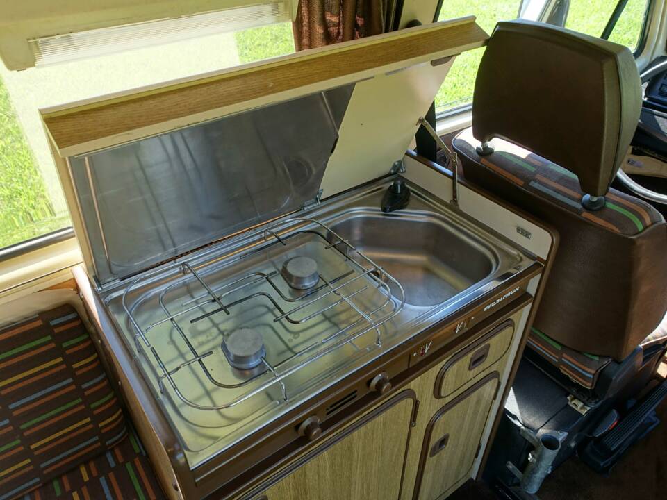 Bild 23/36 von Volkswagen T3 Westfalia Joker 2.0 (1982)