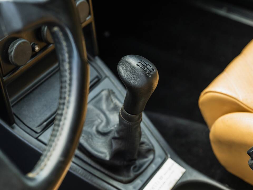 Bild 62/71 von Lancia Delta HF Integrale Evoluzione II (1994)