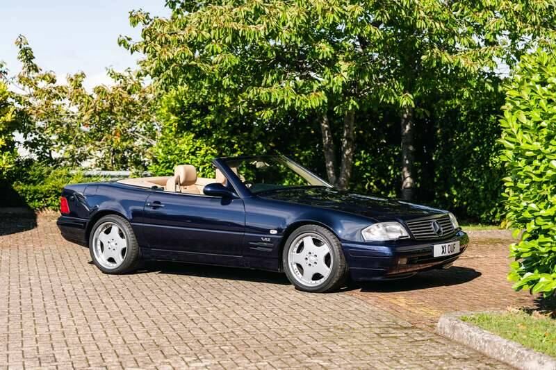 Image 8/50 of Mercedes-Benz SL 600 (2000)