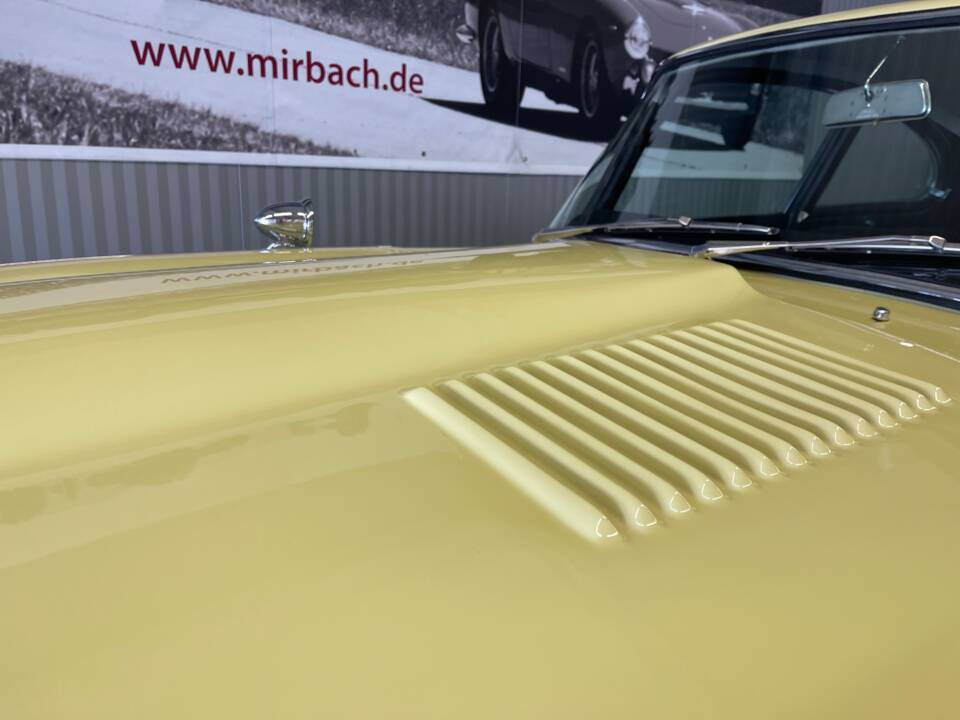 Afbeelding 3/19 van Jaguar E-Type (2+2) (1966)