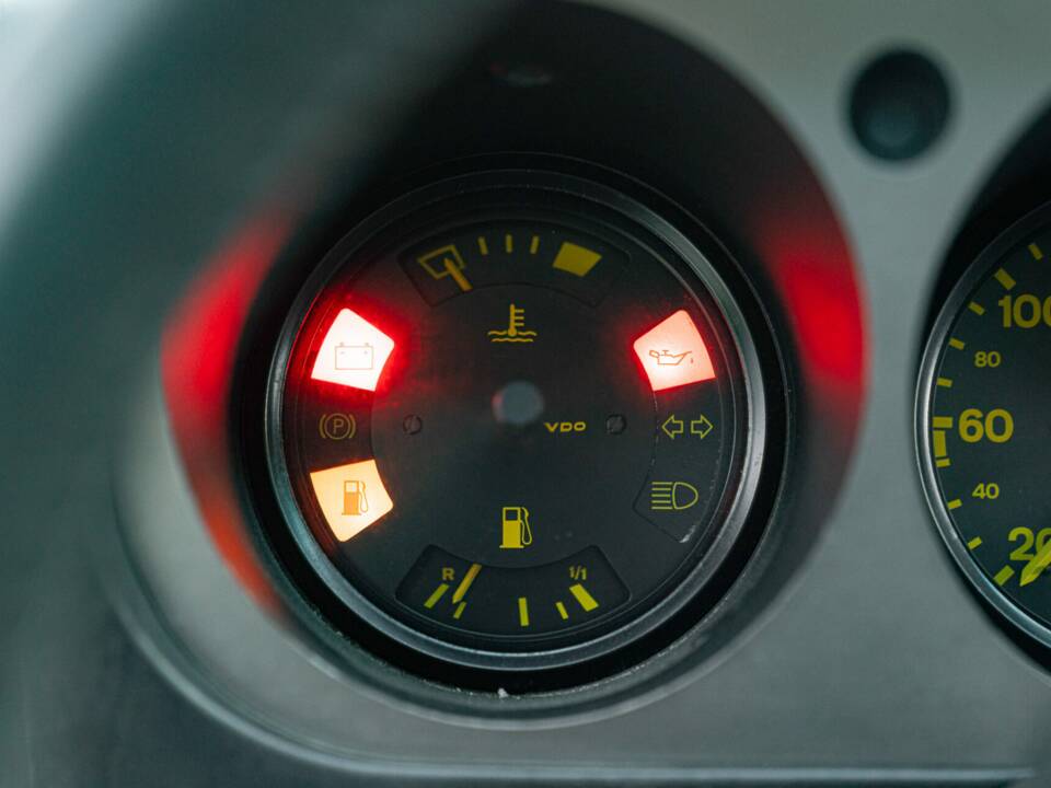 Bild 48/50 von Porsche 944 (1985)