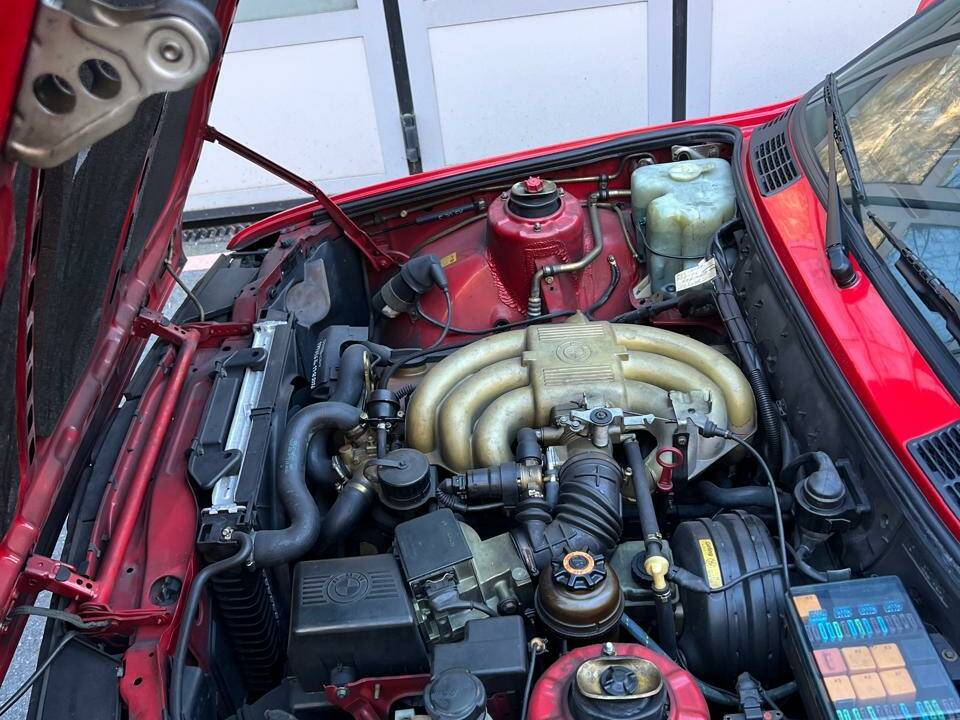 Bild 34/108 von BMW 325ix (1989)