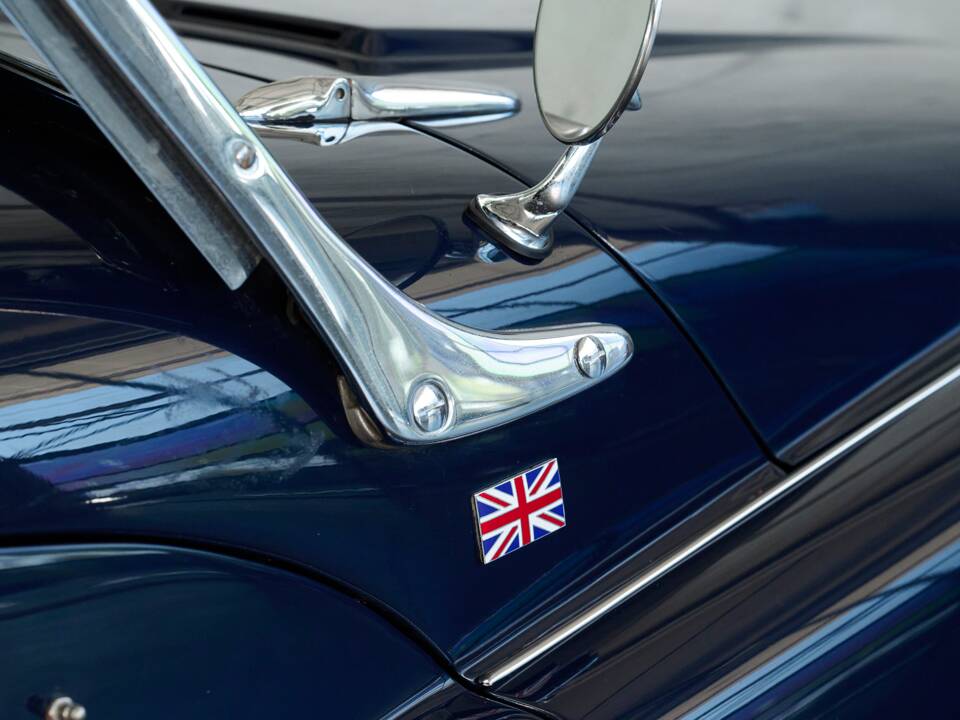Image 41/50 of Triumph TR 3A (1959)