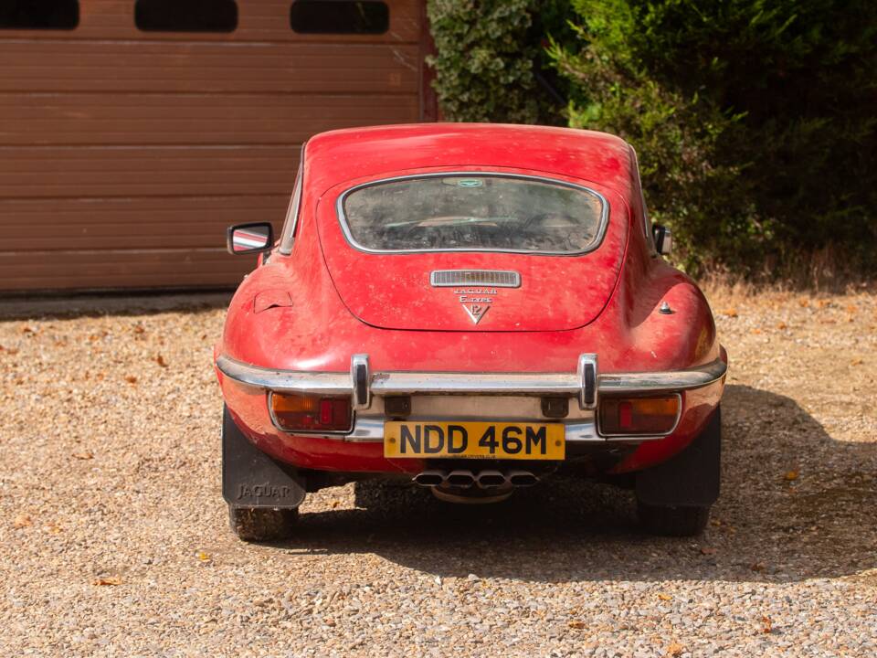 Image 8/50 de Jaguar Type E V12 (2+2) (1973)