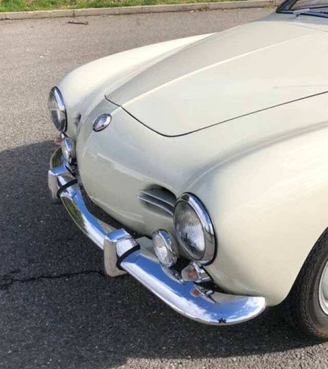 Immagine 16/69 di Volkswagen Karmann Ghia 1200 (1958)