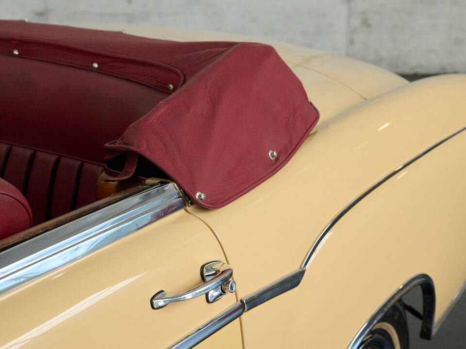 Immagine 8/50 di Mercedes-Benz 220 S Cabriolet (1958)
